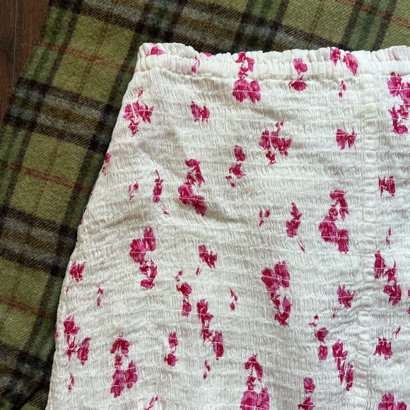 Rouched Mini Skirt - Picture 2 of 4